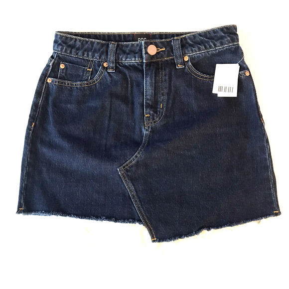 BDG Dresses & Skirts - BDG Denim Skirt Womens Small Urban Outfitters Asymmetrical Mini Frayed Hem NEW